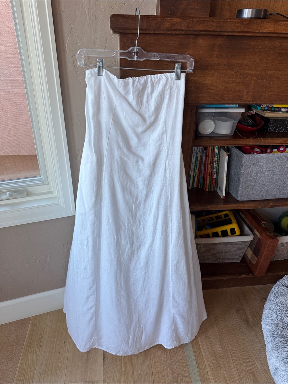Quince White Maxi Skirt - Flowing A-Line Linen Blend